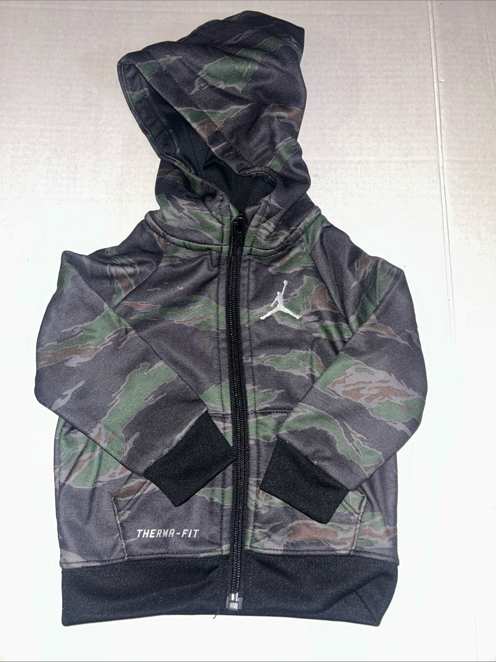 Jordan Boy’s Camo Print Therma FIT Hoodie